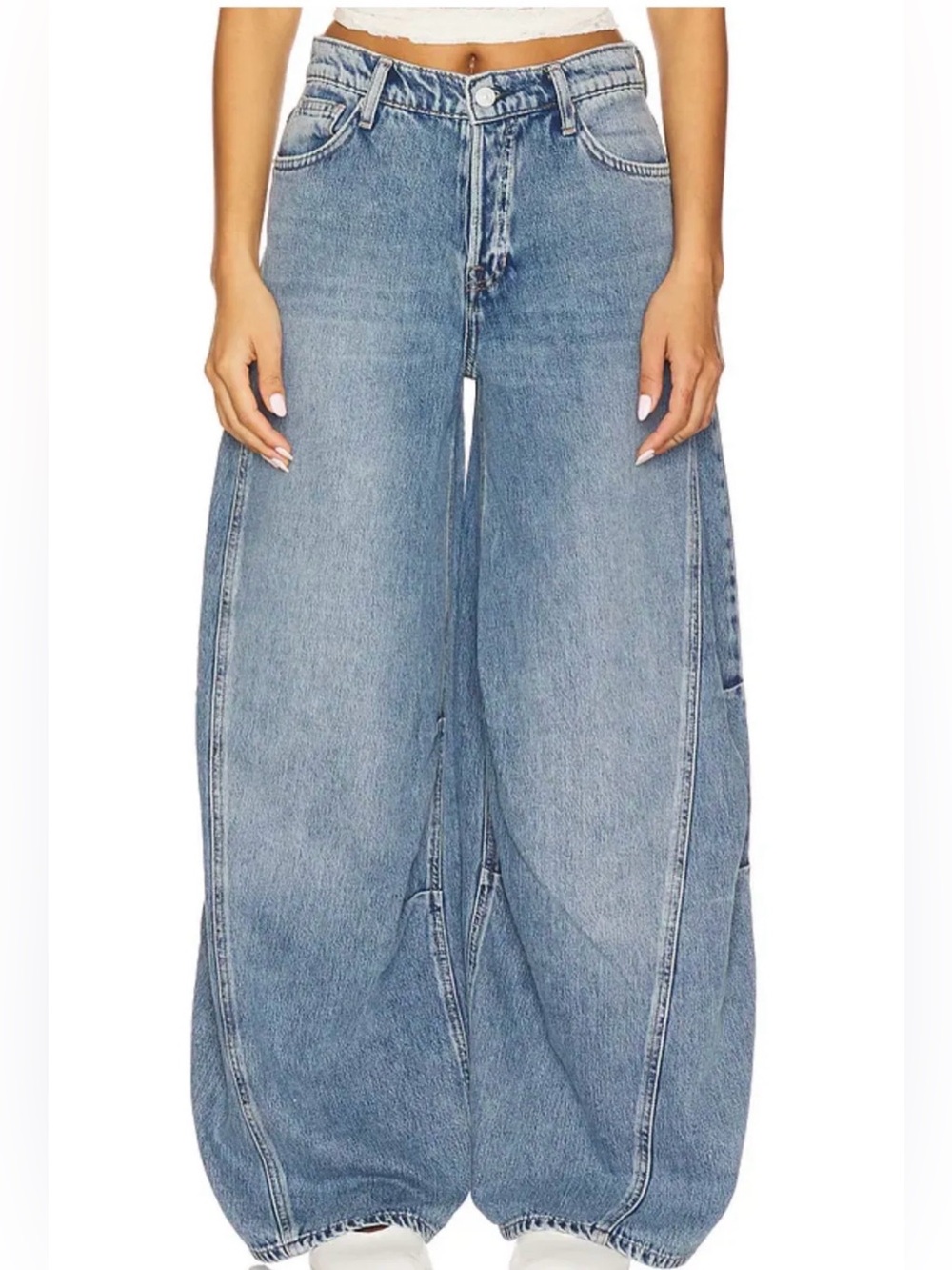 FREE PEOPLE $148 WESTWARD DEMI JEANS